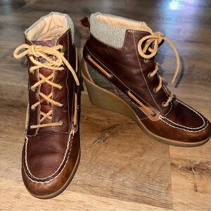Sperry Top-Sider Womens 9 Leather Plaid Bailey Duck Wedge Boots 9103102 Moc Toe